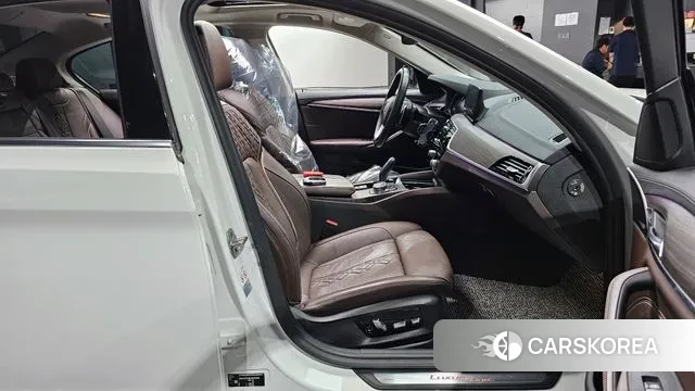 BMW 5 Series (G30) id 3045562 из Кореи 20