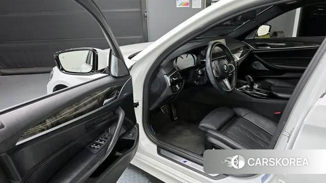 BMW 5 Series (G30) id 2986822 из Кореи 20