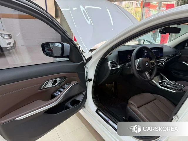 BMW 3 series id 4335074 из Китая 23