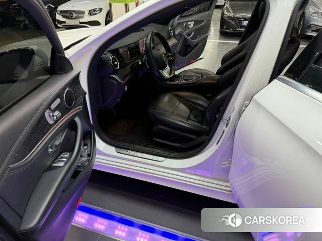 Mercedes-Benz E-Class W213 id 3954798 из Кореи 20