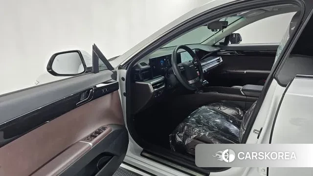 Hyundai Grandeur (GN7) id 3378026 из Кореи 20