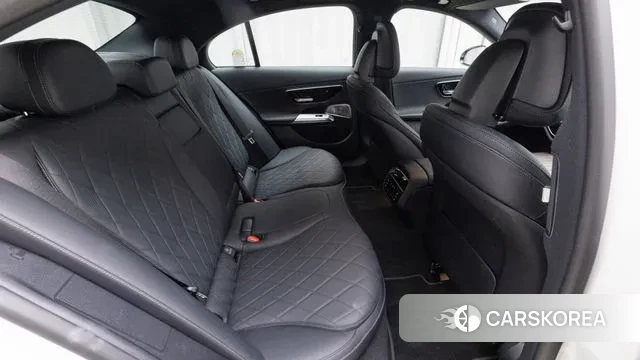 Mercedes-Benz E-Class W214 id 2983849 из Кореи 20