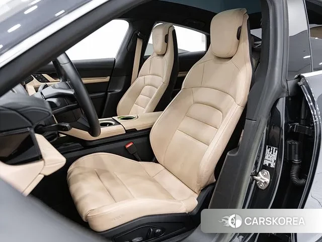 Porsche Taycan id 3487267 из Кореи 20