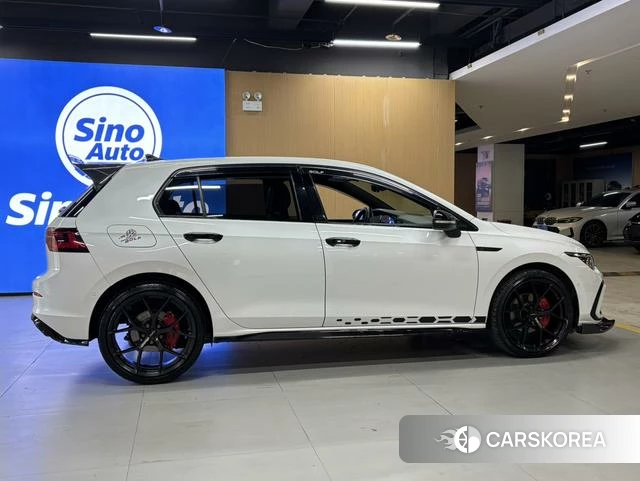Volkswagen Golf id 4264660 из Китая 14