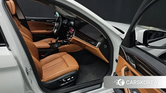 BMW 5 Series (G30) id 3406855 из Кореи 20