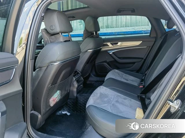 Audi A6L id 4259516 из Китая 12