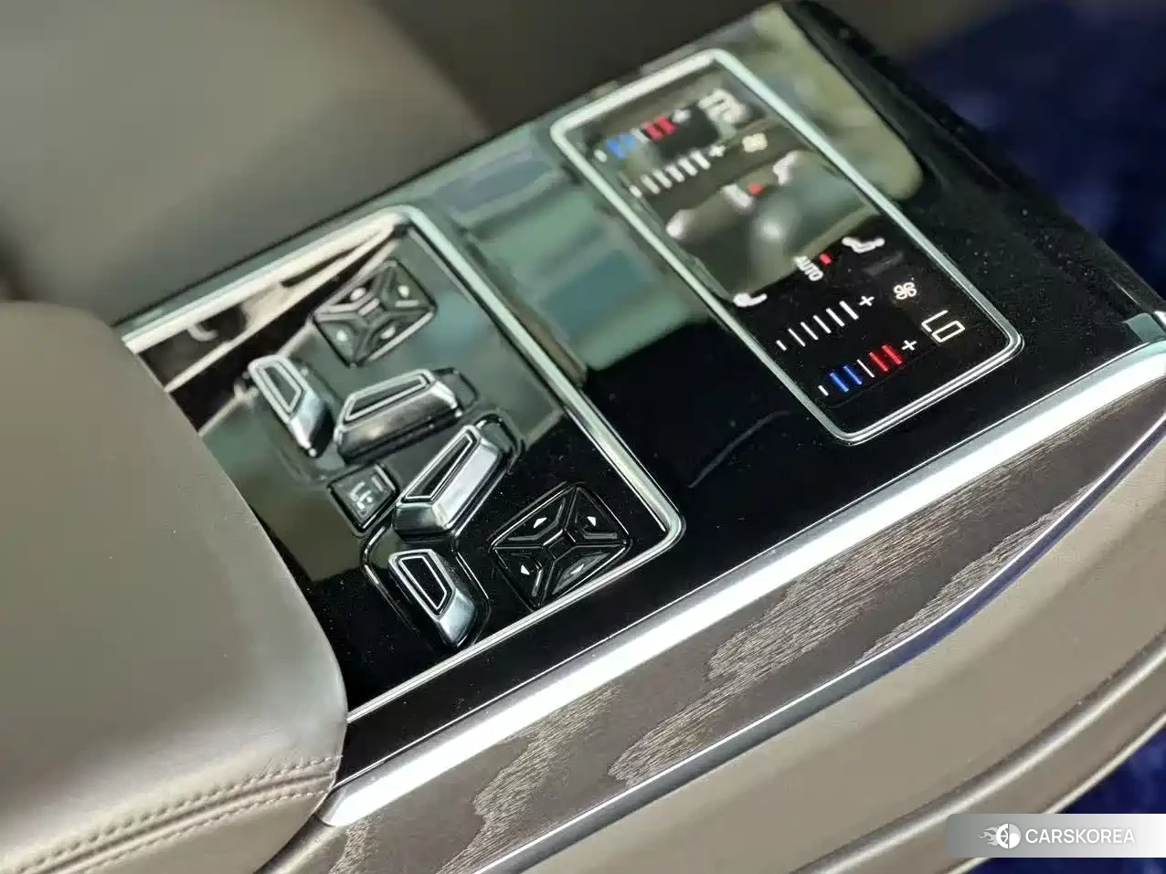 Audi A8 id 4607185 из Китая 16