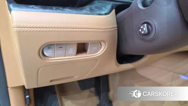 Genesis G90 (RS4) id 3690166 из Кореи 20