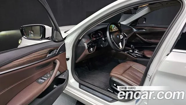 BMW 5 Series (G30) id 2858030 из Кореи 20