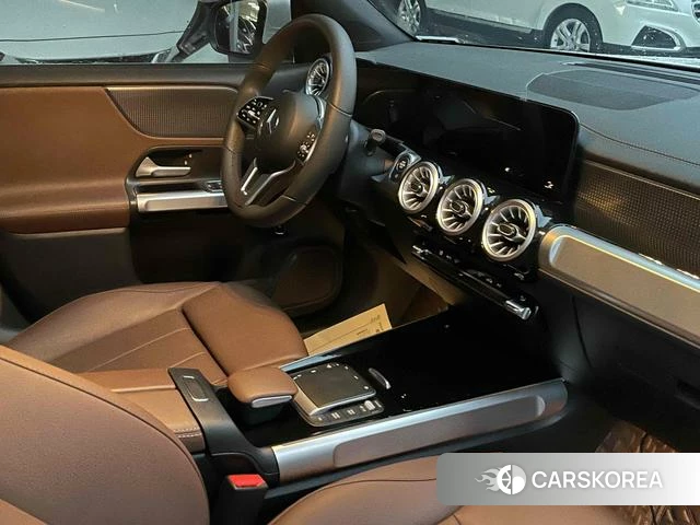 Mercedes-Benz GLB id 4259631 из Китая 15