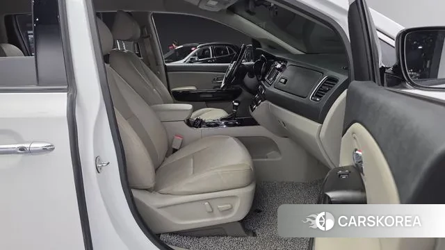 Kia The New Carnival id 3270281 из Кореи 20