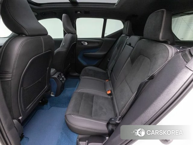 Volvo XC40 Richards id 3850368 из Кореи 17