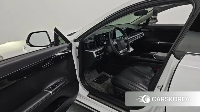 Hyundai Grandeur Hybrid (GN7) id 3487532 из Кореи 20