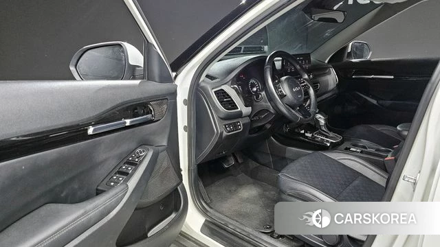 Kia Seltos id 4249504 из Кореи 20