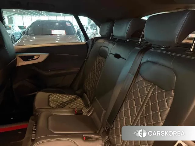 Audi Q8 (4M) id 2994617 из Кореи 16