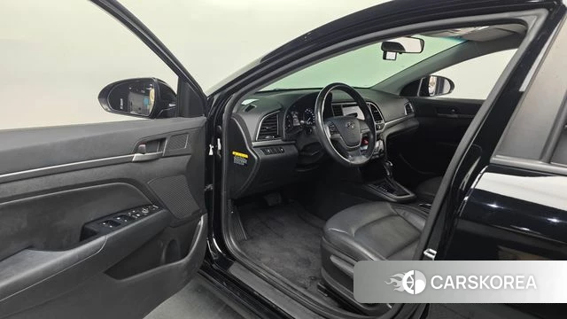 Hyundai Avante AD id 3886426 из Кореи 20