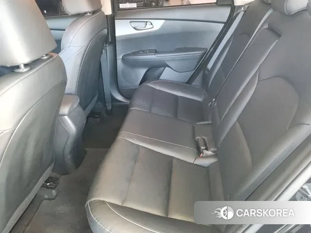 Kia Come New K3 id 3669165 из Кореи 20