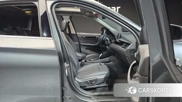 BMW X1 (F48) id 3459990 из Кореи 20