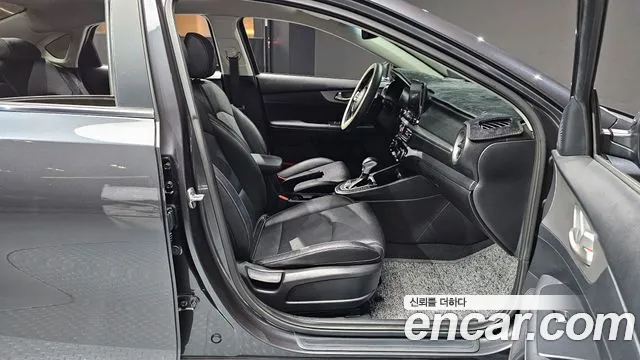 Kia Come New K3 id 2711854 из Кореи 20