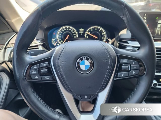 BMW 5 Series (G30) id 4459405 из Кореи 20