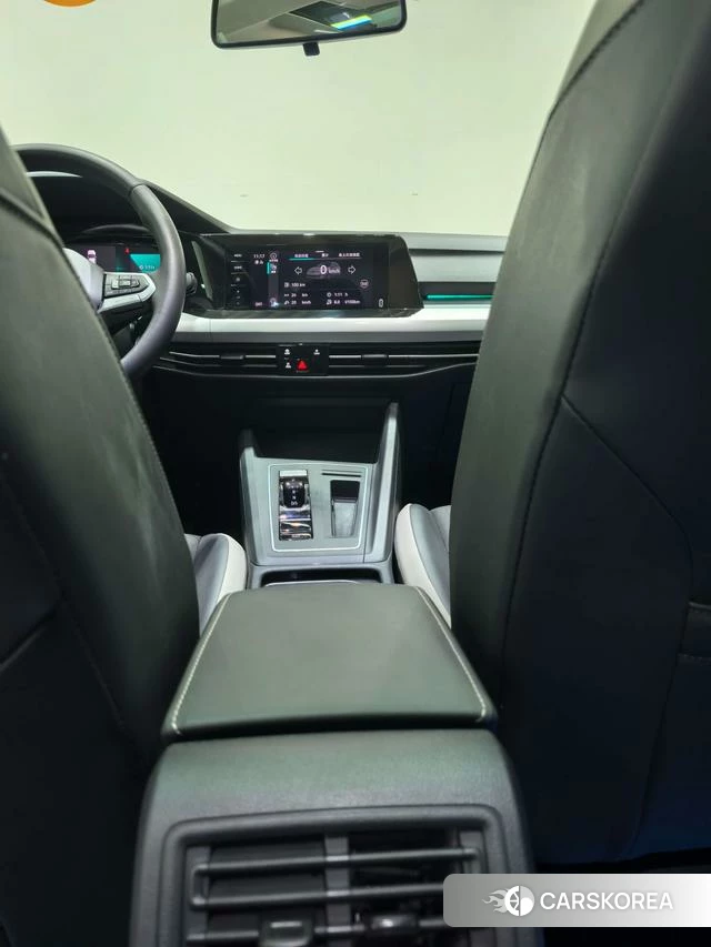 Volkswagen Golf id 4219902 из Китая 20