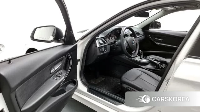 BMW 3 Series (F30) id 3166542 из Кореи 20