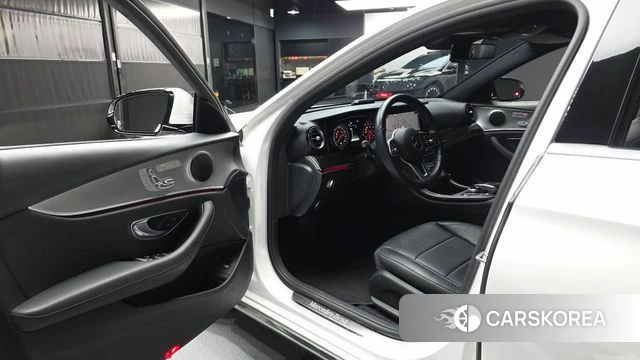 Mercedes-Benz E-Class W213 id 4562892 из Кореи 20