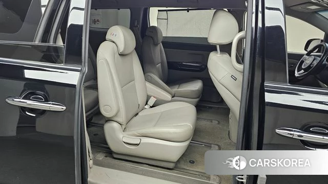 Kia All New Carnival id 4543621 из Кореи 32