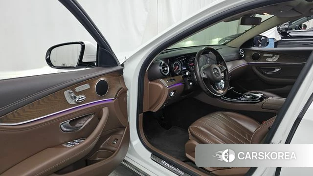 Mercedes-Benz E-Class W213 id 4465668 из Кореи 20