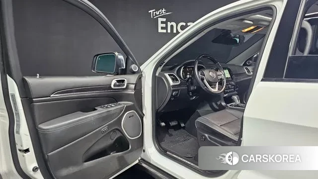 Jeep Grand Cherokee id 3008345 из Кореи 20