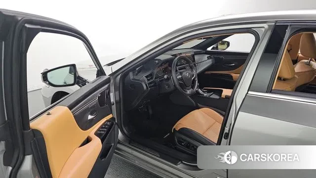 Lexus ES300h 7th generation id 3696120 из Кореи 20