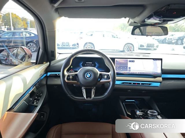 BMW i5 id 4199024 из Китая 21