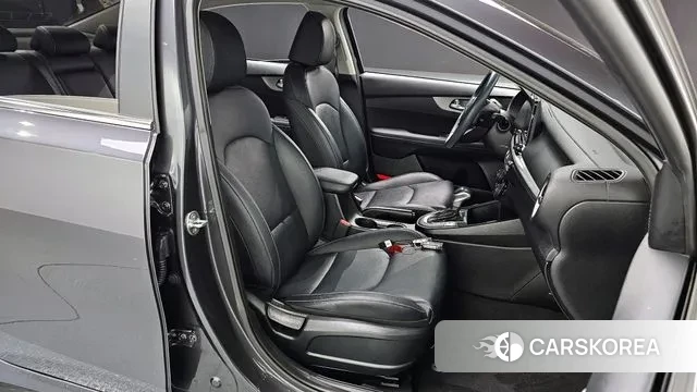 Kia Come New K3 id 3390508 из Кореи 20