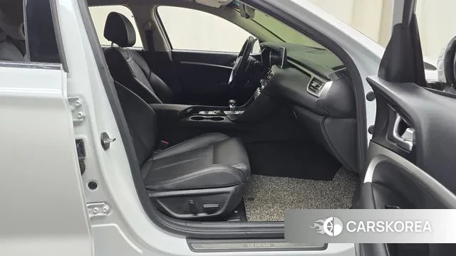 Genesis The New G70 id 2901350 из Кореи 20