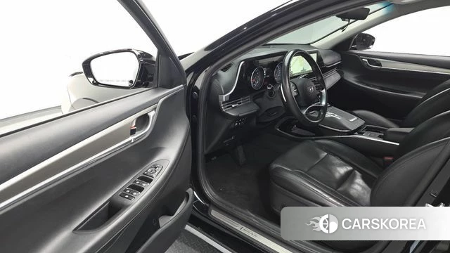 Hyundai The New Grandeur IG id 4383953 из Кореи 32