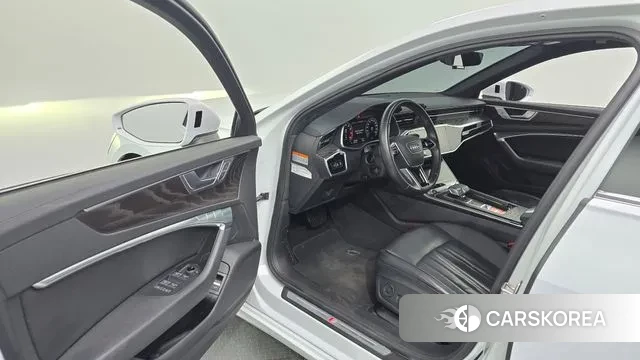 Audi A6 (C8) id 3592426 из Кореи 20