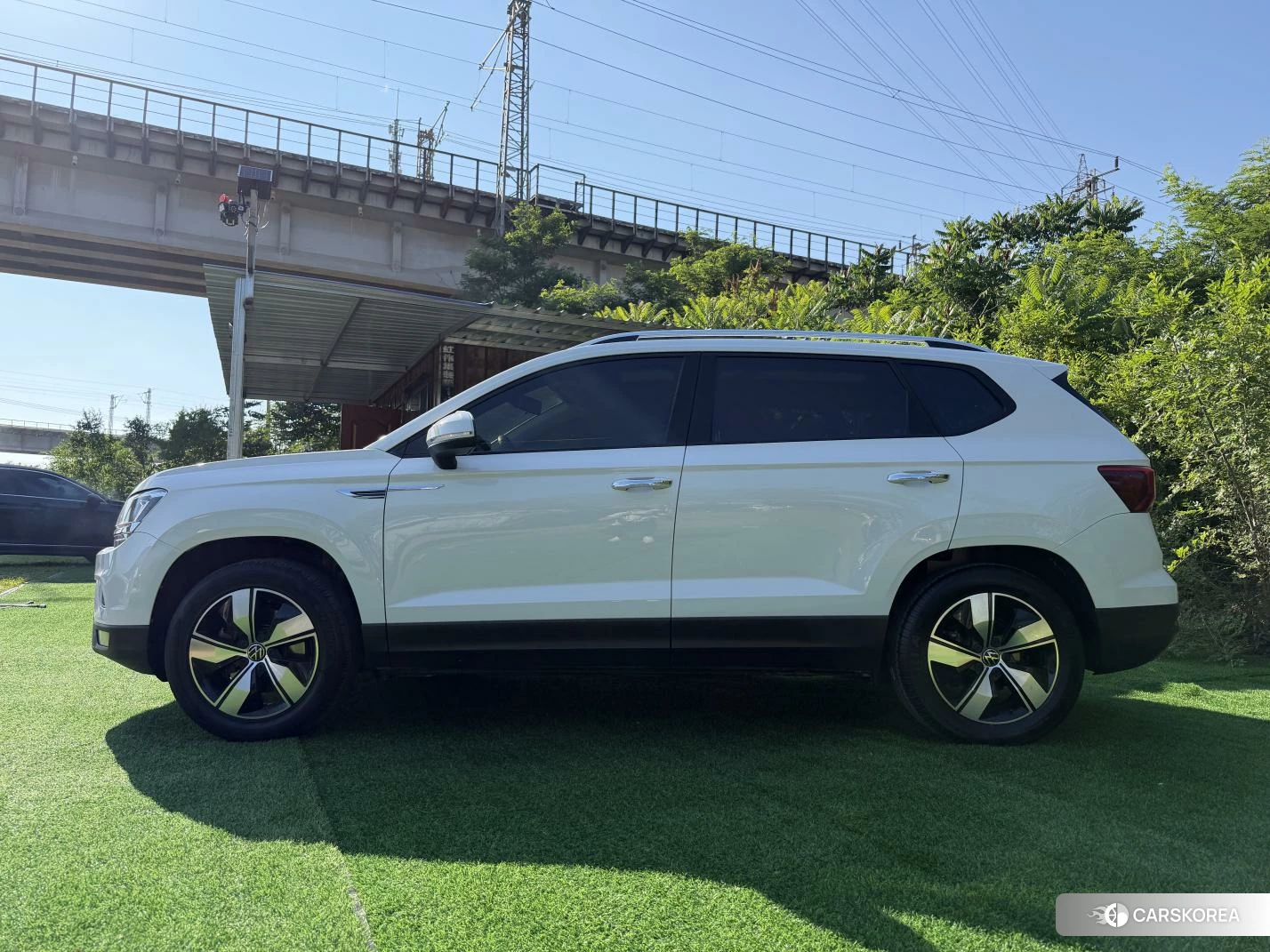 Volkswagen Tuyue id 4513812 из Китая 14