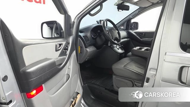 Hyundai The New Grand Starex id 4502459 из Кореи 20