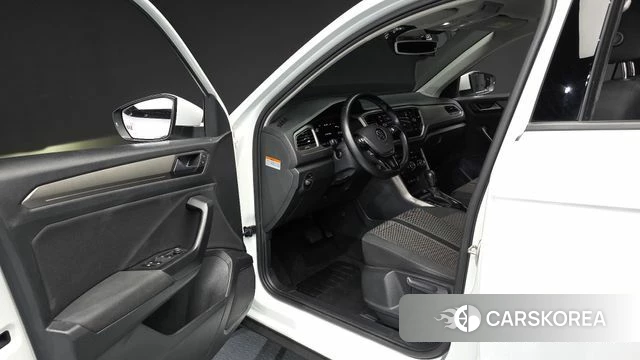 Volkswagen T-Roc id 4501357 из Кореи 20