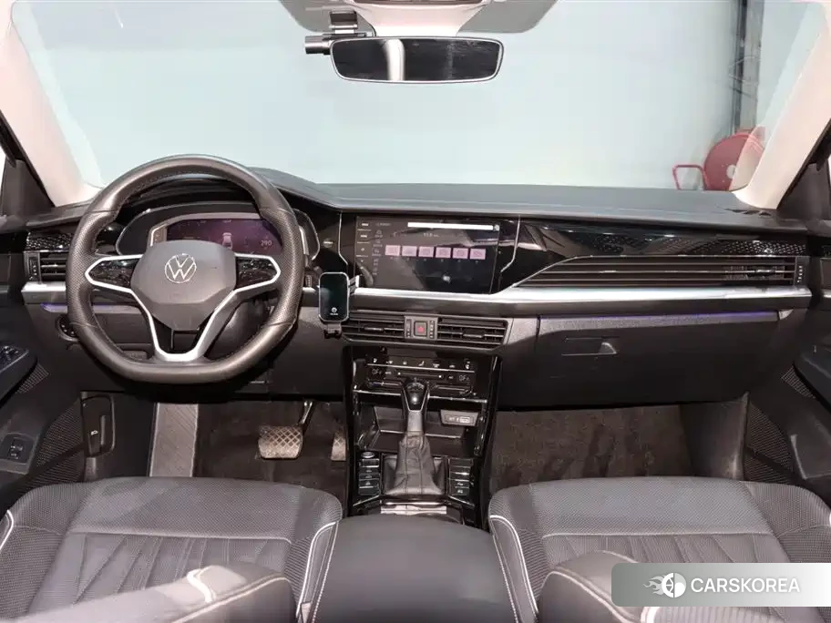 Volkswagen Passat id 4515402 из Китая 20