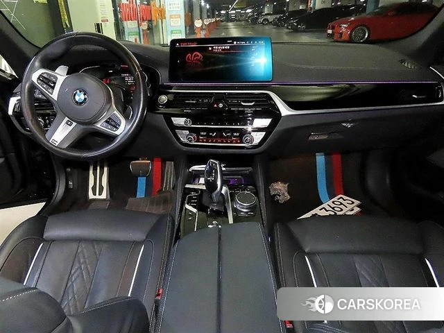 BMW 5 Series (G30) id 4533867 из Кореи 20