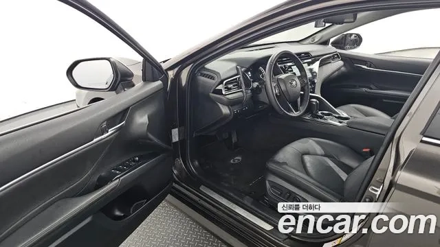 Toyota Camry (XV70) id 2908252 из Кореи 20