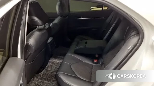 Toyota Camry (XV70) id 3477526 из Кореи 17