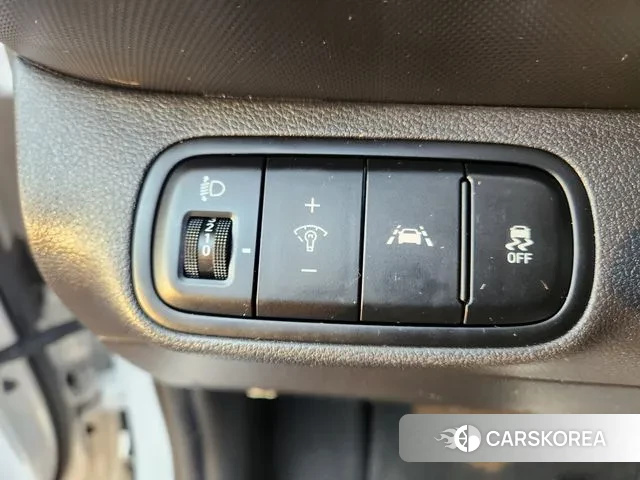 Hyundai Venue id 3499606 из Кореи 17