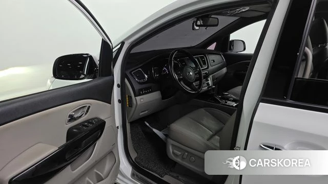 Kia The New Carnival id 4737373 из Кореи 20