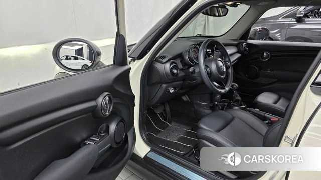 Mini Cooper id 4684246 из Кореи 30
