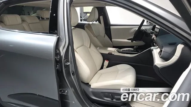 Toyota Crown Crossover id 2949031 из Кореи 20