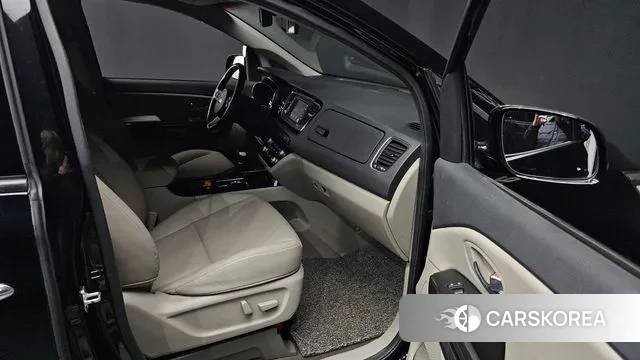 Kia The New Carnival id 3525918 из Кореи 20