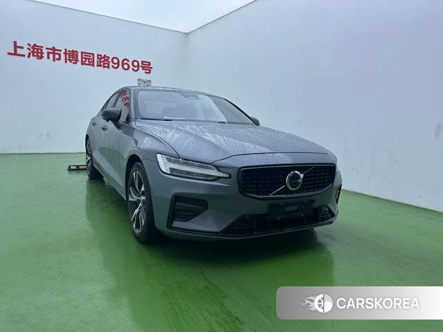 Volvo S60 id 4219598 из Китая 11