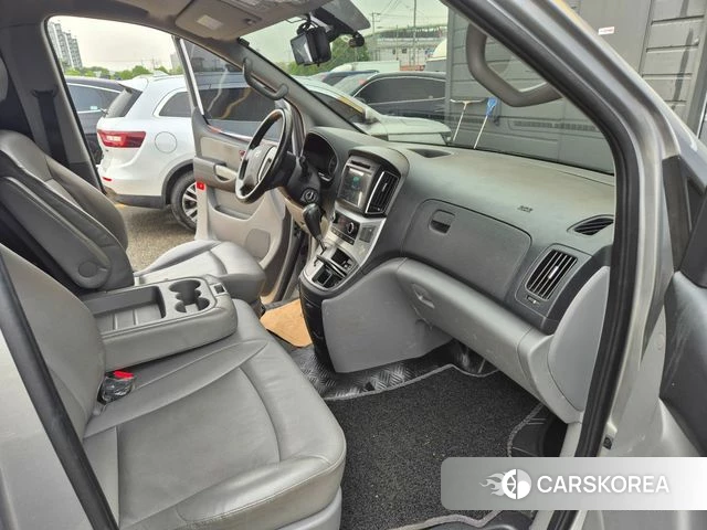 Hyundai The New Grand Starex id 4188188 из Кореи 18